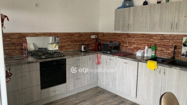 Eladó családi ház, Tökölön 115 M Ft, 3 szobás