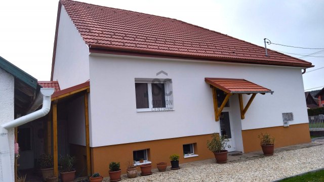Eladó családi ház, Szentgotthárdon, Kethelyi úton 71.9 M Ft