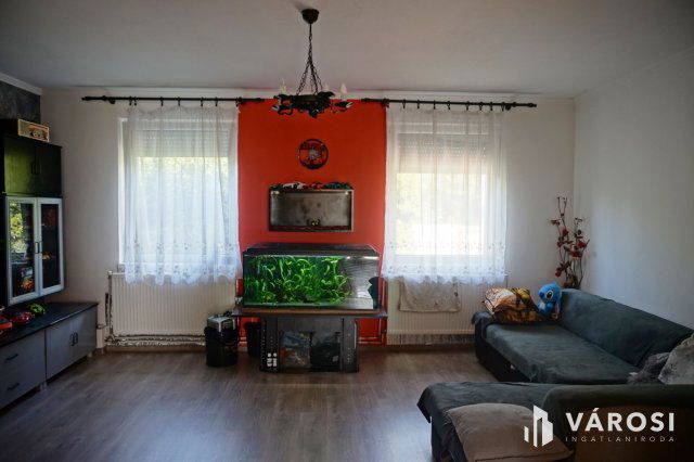 Eladó családi ház, Pusztaszabolcson 64.9 M Ft, 3 szobás