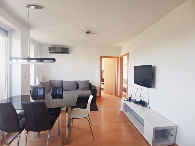 Kiadó téglalakás, albérlet, IX. kerületben, Mester utcában