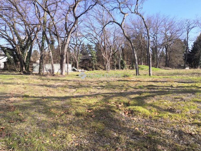 Eladó telek, Szigetmonostorban 120 M Ft / költözzbe.hu