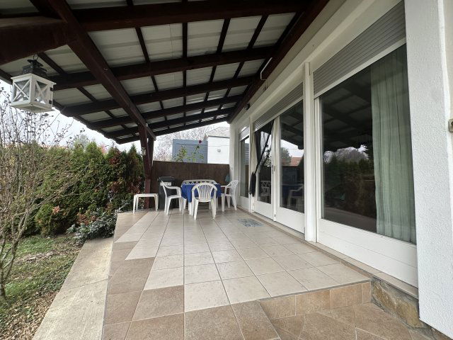 Eladó nyaraló, Vonyarcvashegyen 65.96 M Ft, 2 szobás