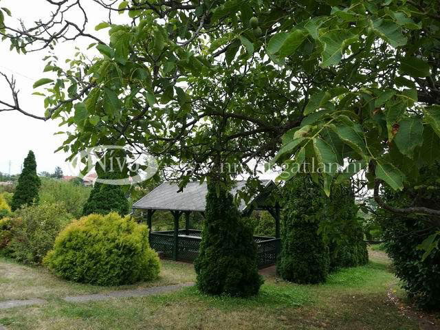 Eladó családi ház, Paloznakon 209.9 M Ft, 3 szobás