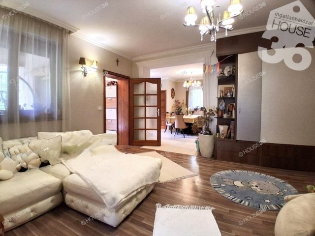 Eladó családi ház, Kecskeméten 115 M Ft, 3 szobás