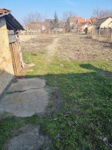 Eladó családi ház, Sándorfalván, Árpád utcában 12 M Ft