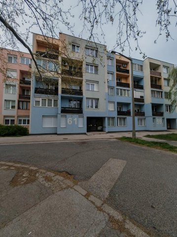 Eladó téglalakás, Tatabányán 39.9 M Ft, 2 szobás