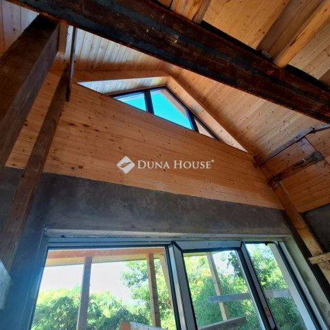 Eladó családi ház, Biatorbágyon 90 M Ft, 3 szobás