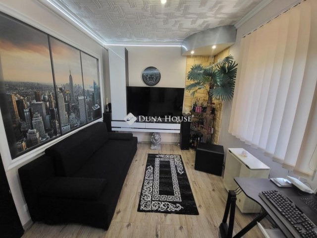 Eladó családi ház, Hatvanban 79.9 M Ft, 2+1 szobás