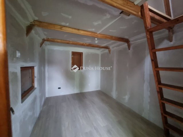 Eladó nyaraló, Tóalmáson 9.9 M Ft / költözzbe.hu