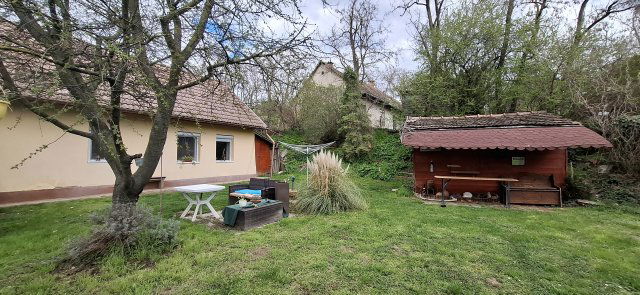 Eladó családi ház, Szőlősgyörökön 29.9 M Ft, 2 szobás