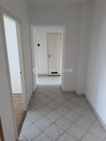 Eladó panellakás, Budapesten, XXI. kerületben 62.9 M Ft