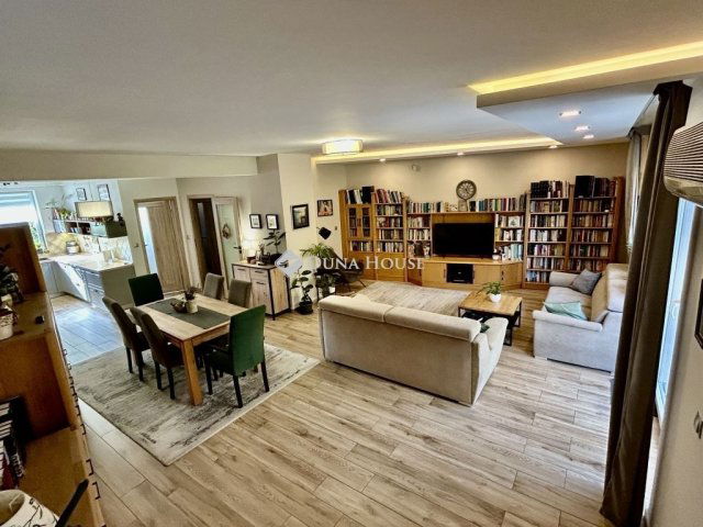 Eladó sorház, Debrecenben 219.9 M Ft, 5 szobás