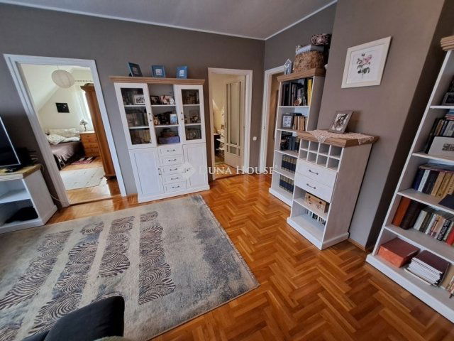 Eladó családi ház, Kecskeméten 103 M Ft, 8 szobás