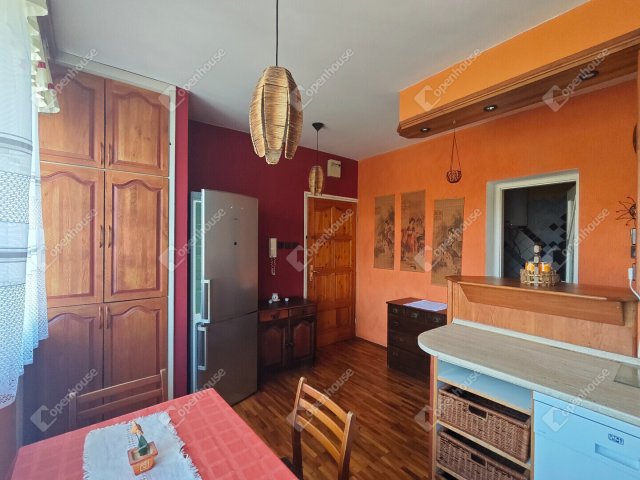 Eladó téglalakás, Körmenden 37 M Ft, 2 szobás