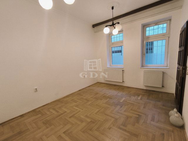 Kiadó üzlethelyiség, Budapesten, IX. kerületben 210 E Ft / hó