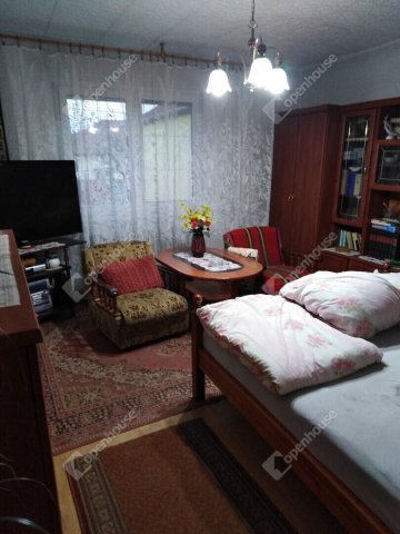 Eladó családi ház, Tatabányán 79.99 M Ft, 4 szobás