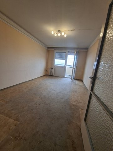 Eladó panellakás, Miskolcon 25 M Ft, 3 szobás