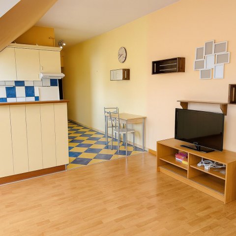 Eladó téglalakás, Szigetszentmiklóson 65 M Ft, 2 szobás