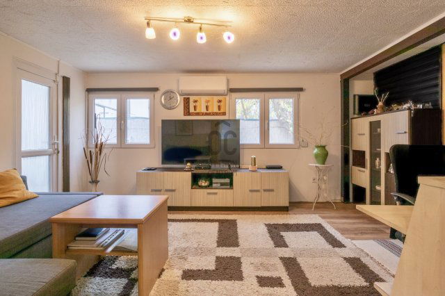 Eladó családi ház, Dömsödön 39.99 M Ft, 3 szobás