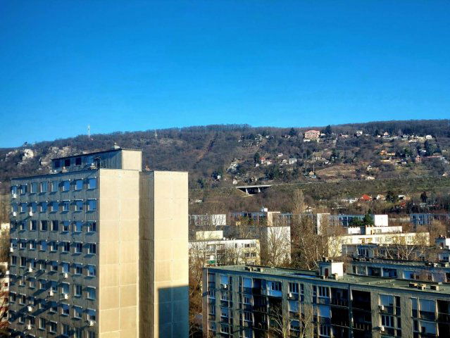 Kiadó panellakás, albérlet, Tatabányán 175 E Ft / hó, 2 szobás