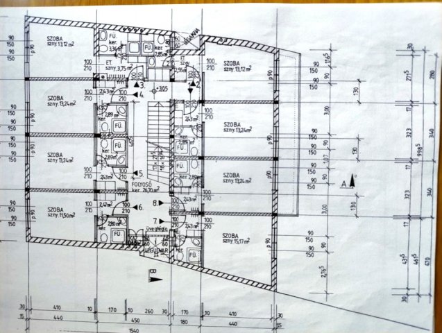Eladó családi ház, Nagykanizsán 250 M Ft, 11 szobás