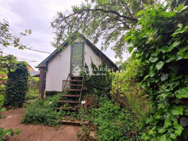 Eladó családi ház, Gödöllőn 59.9 M Ft, 3 szobás