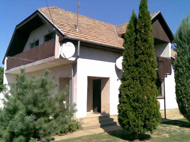 Eladó családi ház, Balatonőszödön 87 M Ft, 6 szobás