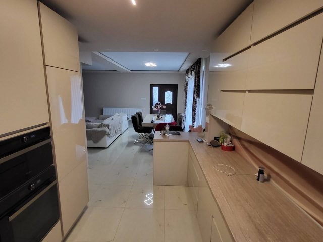 Eladó családi ház, Mátészalkán 150 M Ft, 3 szobás