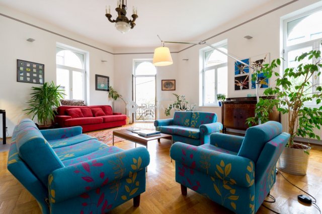 Eladó téglalakás, Budapesten, IX. kerületben, Liliom utcában