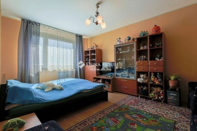 Eladó panellakás, Budapesten, XVIII. kerületben 69.99 M Ft