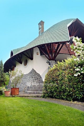Eladó családi ház, Balatonszárszón 998 M Ft, 6 szobás