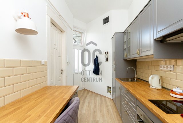 Eladó téglalakás, Budapesten, VII. kerületben 59.5 M Ft