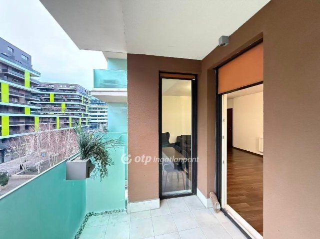 Eladó téglalakás, Budapesten, VIII. kerületben 102.9 M Ft