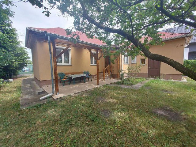 Eladó családi ház, Gödön 104.9 M Ft, 3+1 szobás