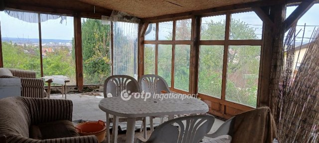 Eladó családi ház, Zalaegerszegen 25 M Ft, 1+1 szobás