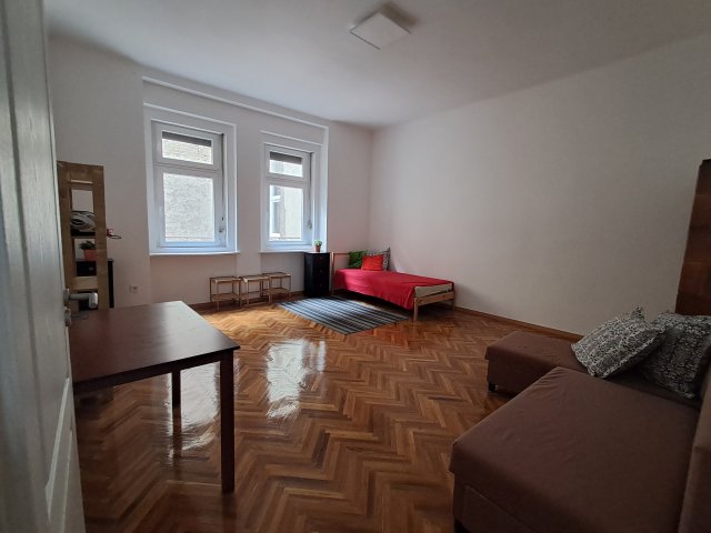 Eladó téglalakás, Budapesten, VIII. kerületben 67.28 M Ft