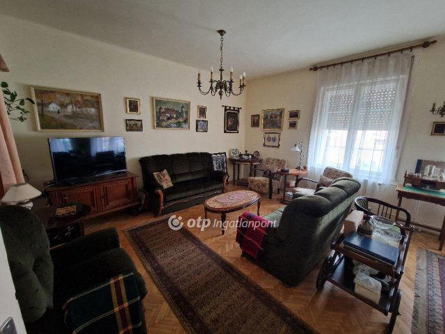 Eladó családi ház, Nyíregyházán 154.9 M Ft, 3+2 szobás