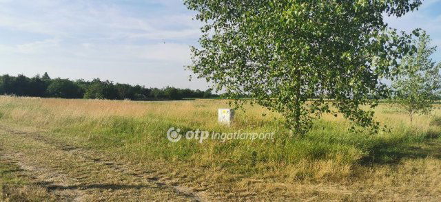 Eladó telek, Mezőörsön 17.6 M Ft / költözzbe.hu
