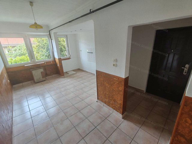 Eladó téglalakás, Gödöllőn 79.9 M Ft, 3 szobás