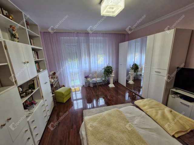 Eladó téglalakás, Nagykanizsán 19.9 M Ft, 1 szobás