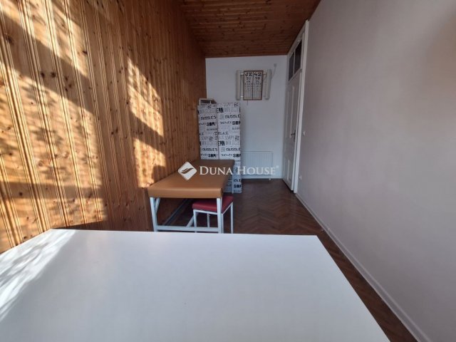 Kiadó családi ház, albérlet, Sárváron 110 E Ft / hó, 1 szobás