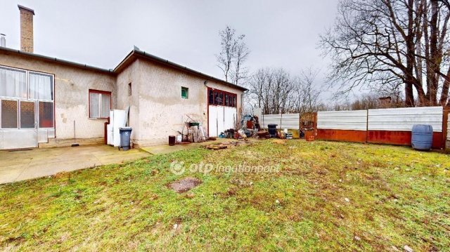 Eladó családi ház, Érpatakon 35 M Ft, 4 szobás