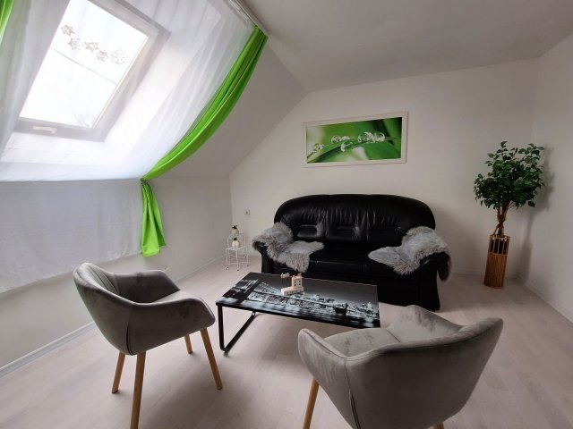 Eladó családi ház, Sümegen 74.9 M Ft, 5+1 szobás