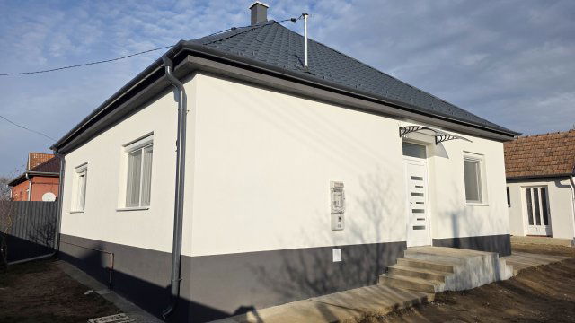 Eladó családi ház, Bökönyön, Ady Endre utcában 49.9 M Ft