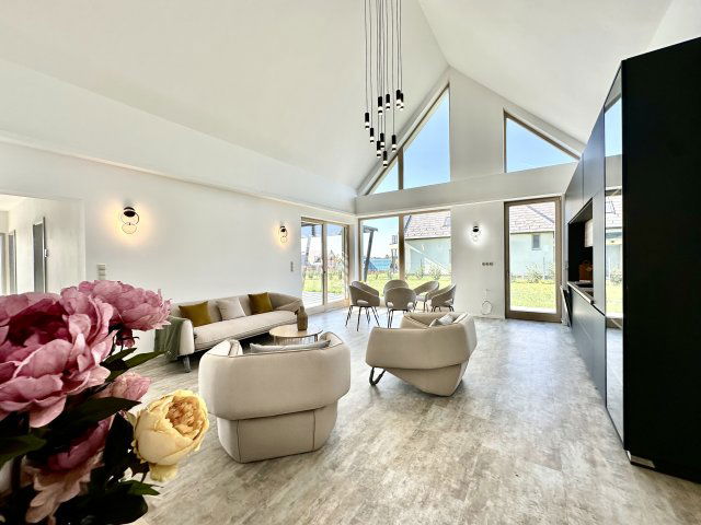 Eladó családi ház, Cserszegtomajon 165 M Ft, 3 szobás