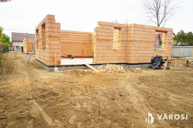 Eladó családi ház, Budapesten, XVIII. kerületben 149 M Ft