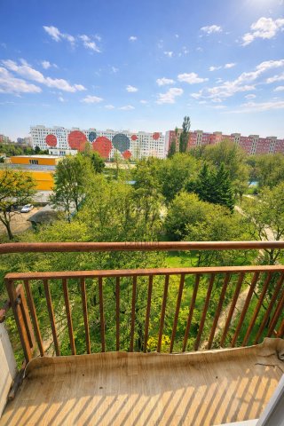 Eladó panellakás, Budapesten, III. kerületben 69 M Ft, 3 szobás