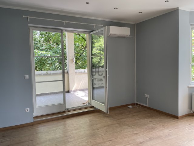 Kiadó téglalakás, albérlet, Budapesten, I. kerületben, 2 szobás