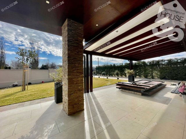 Eladó családi ház, Kecskeméten 189 M Ft, 4 szobás