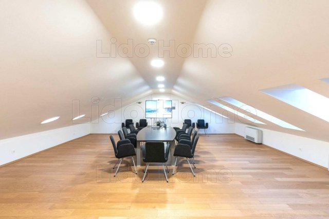 Eladó iroda, Sopronban 400 M Ft / költözzbe.hu